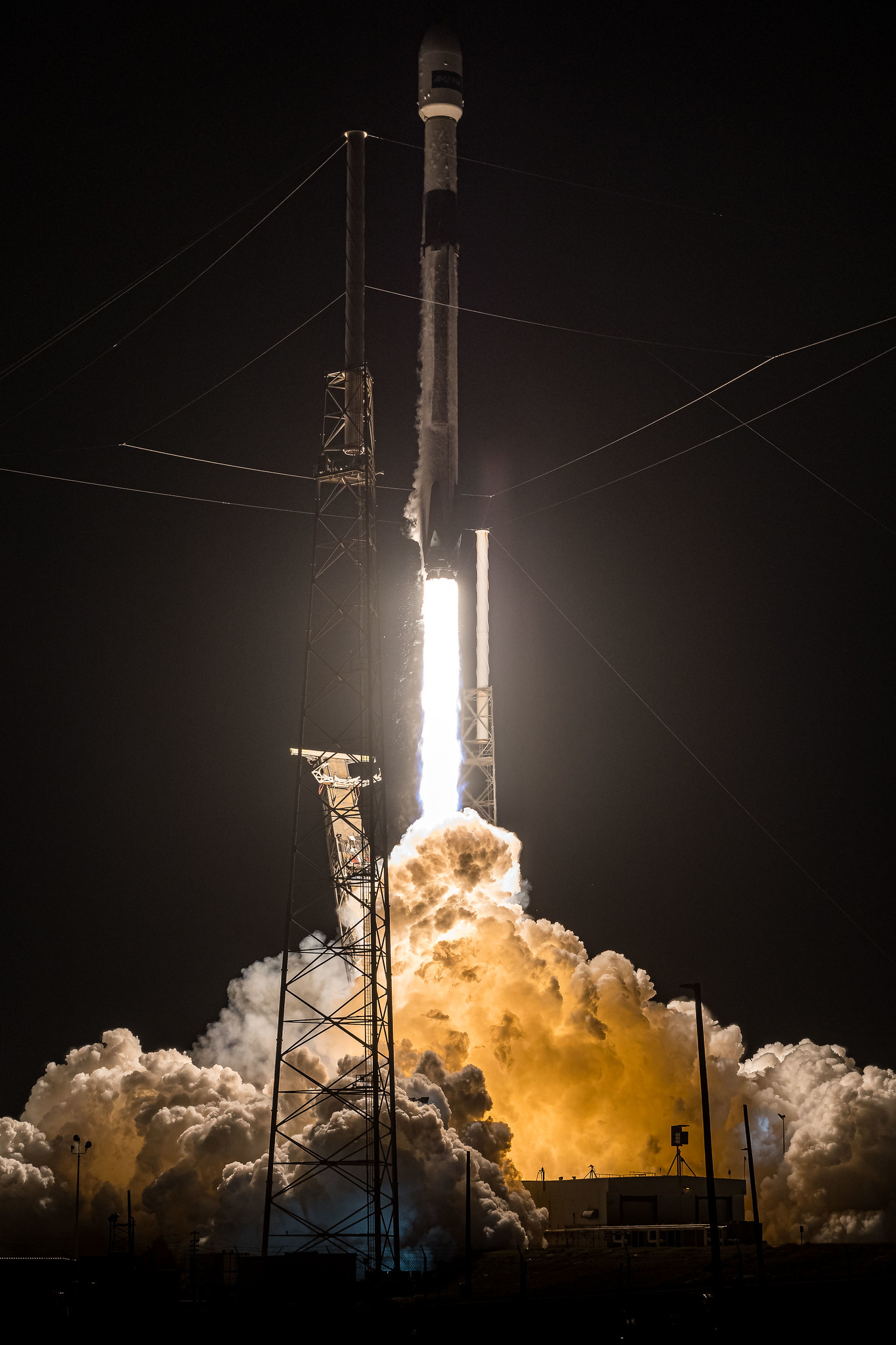 Lanzamiento del satélite Amazonas Nexus de Hispasat